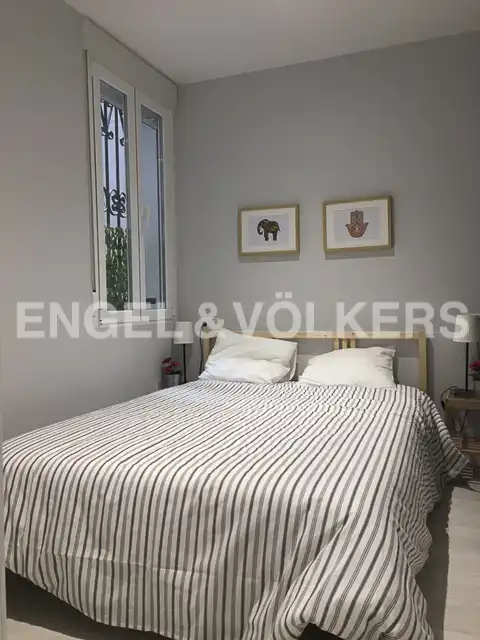 Schlafzimmer von Wohnungen zur Miete in Madrid mit Klimaanlage, Heizung und Möbliert