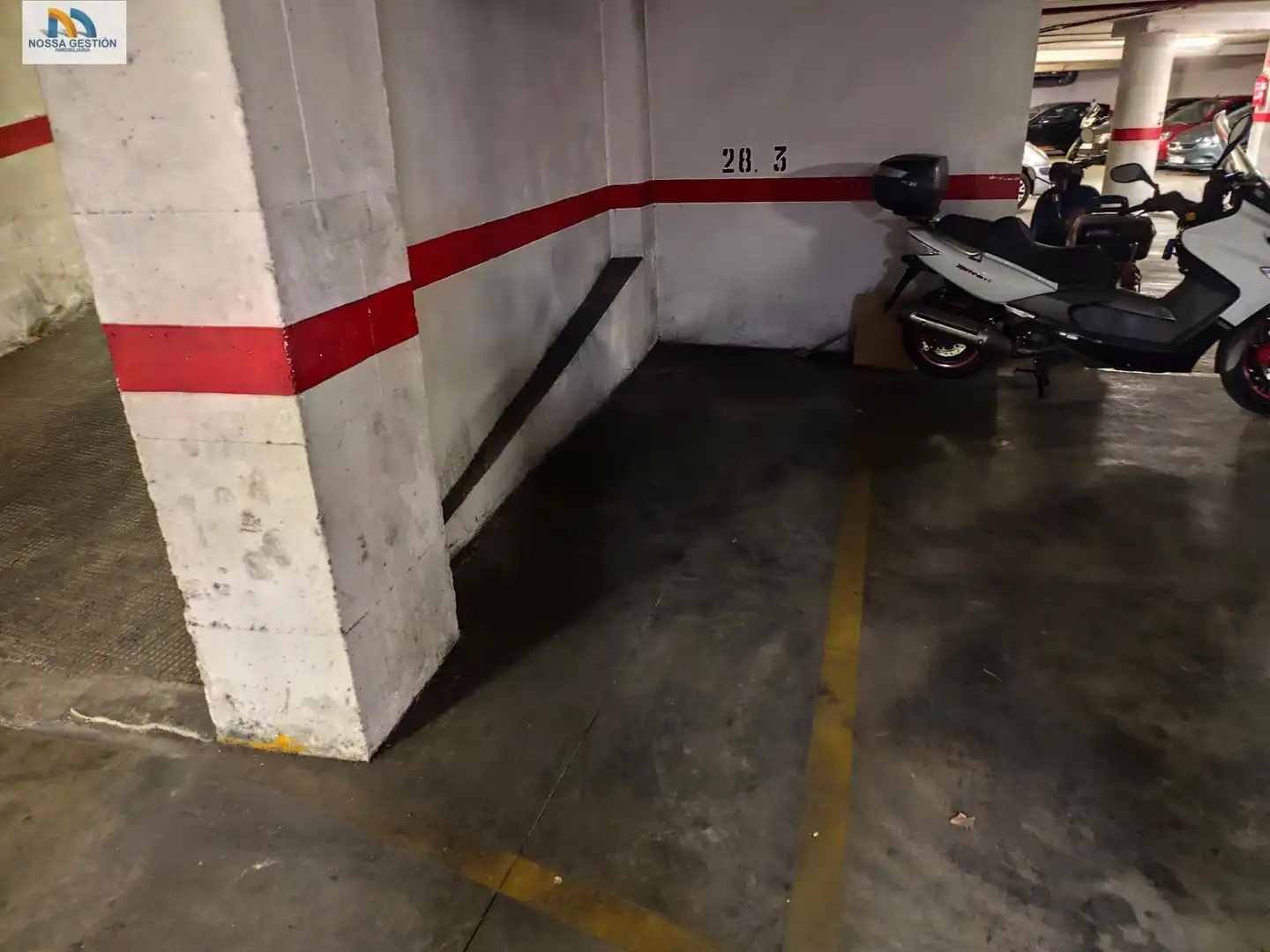 Garage zur Miete in Calle del Esperantista Hernández Lahuerta, El Calvari