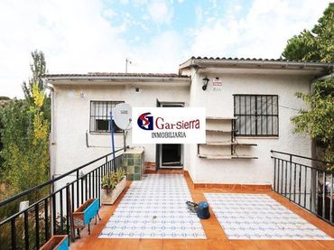 Casa con giardino in vendita a Villa del Prado
