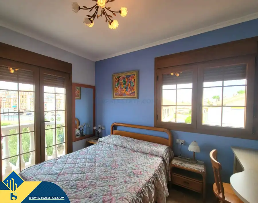 Chalet con piscina en venta en La Mata, imagen 12