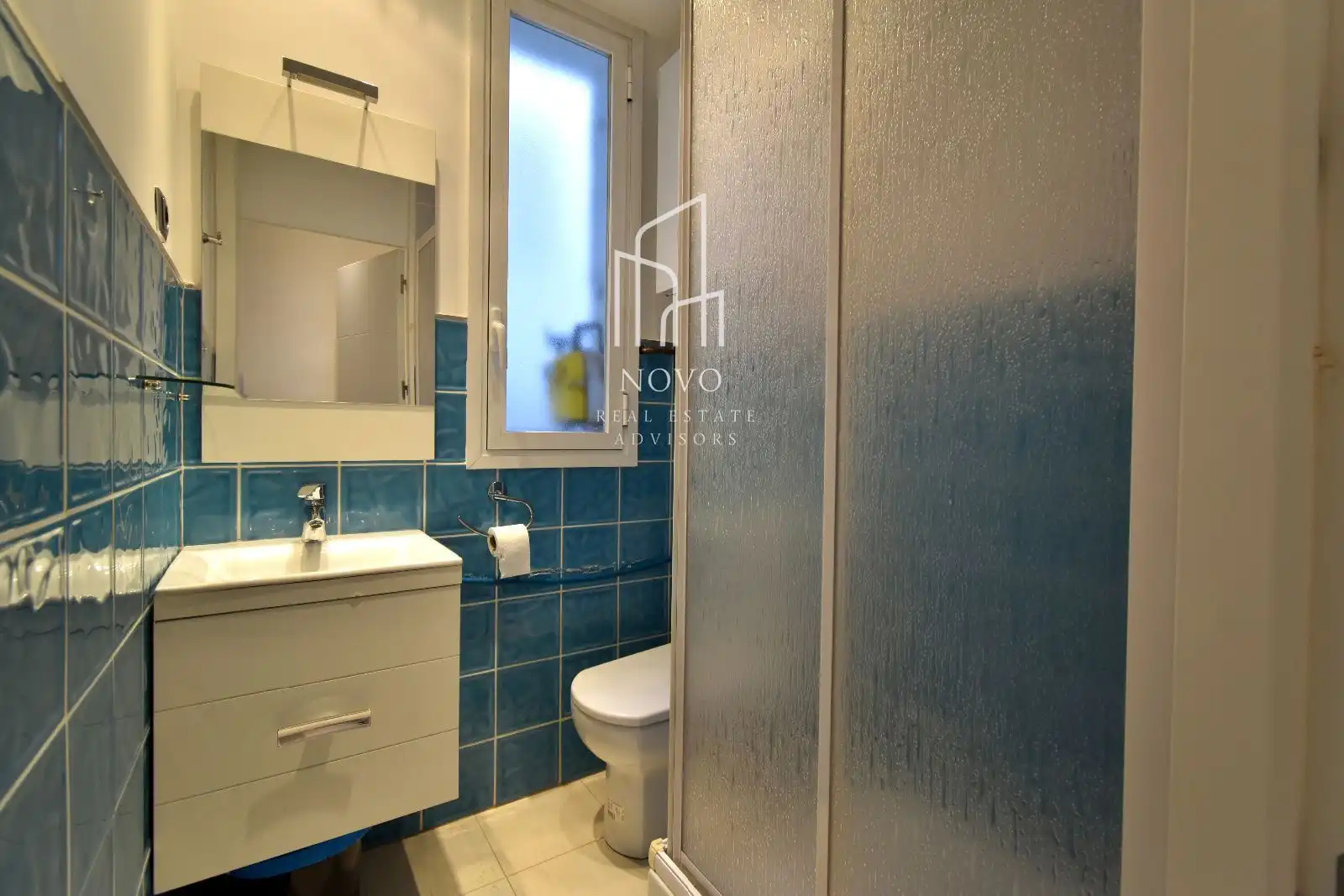 Badezimmer von Wohnung zur Miete in Madrid mit Klimaanlage, Heizung und Terrasse