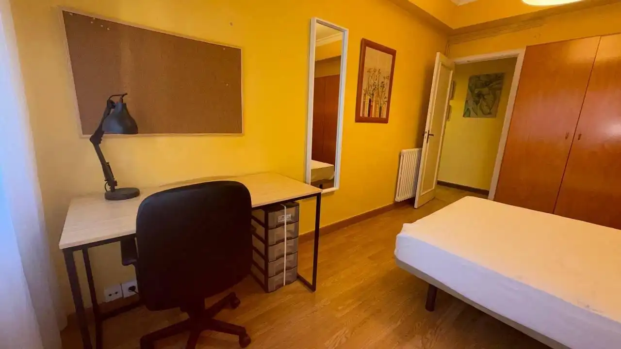 Appartamento con terrazza in affitto a Centro, imagen 10
