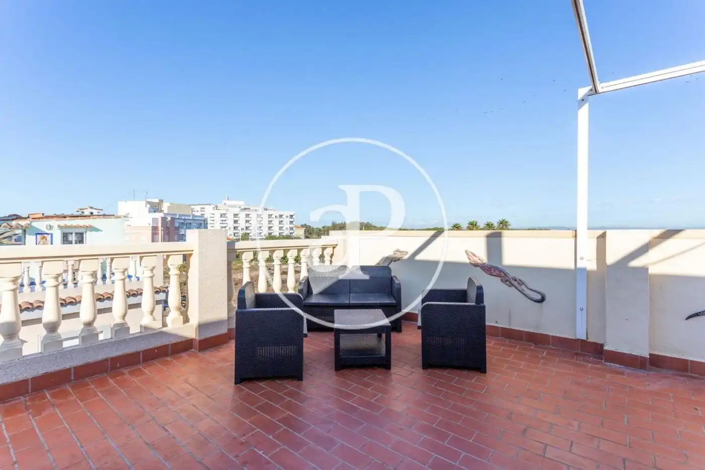 Terrassa de Casa o xalet en venda en  Valencia Capital amb Calefacció, Terrassa i Traster
