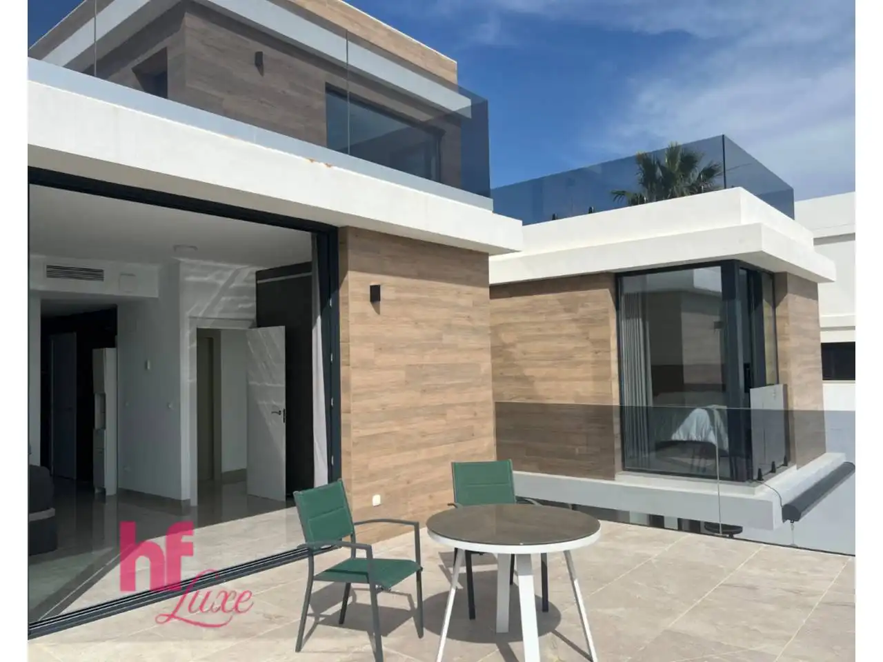 Detached house with pool for sale in Calle Londres, imagen 15