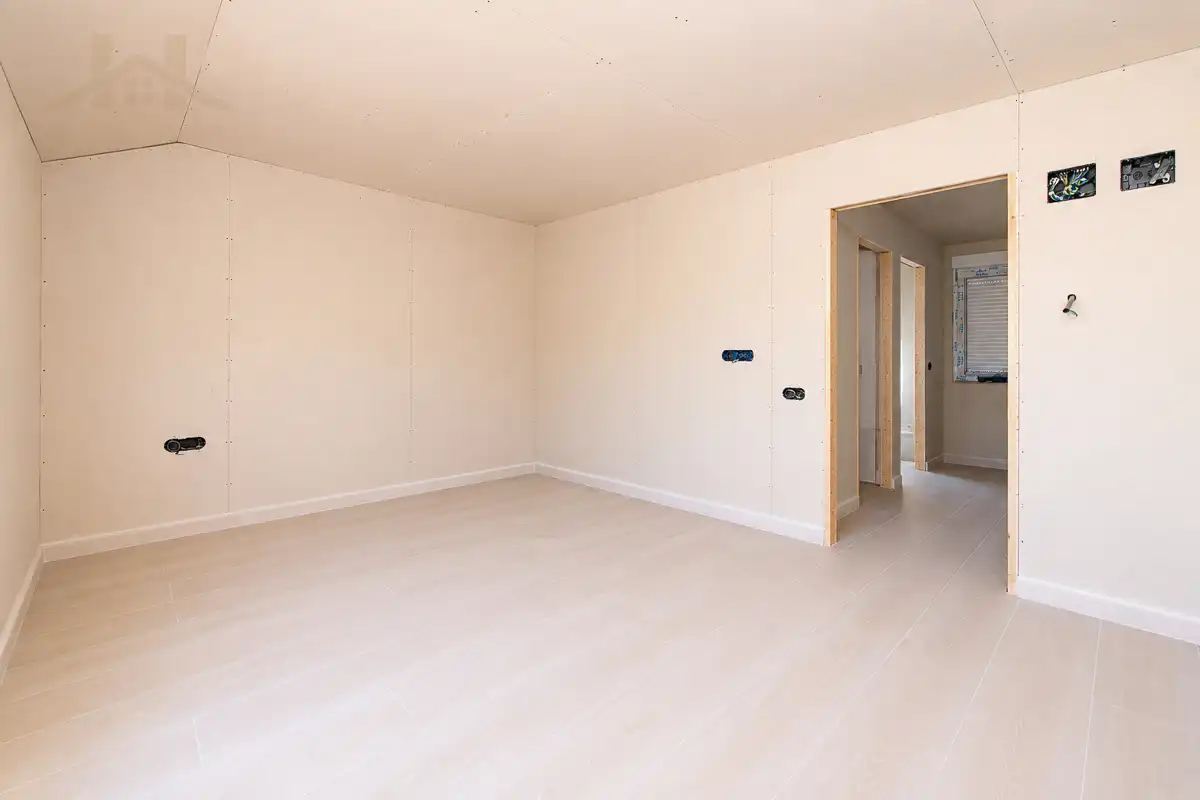 Habitación de Casa adosada en venta en San Sebastián de los Reyes con Aire acondicionado, Calefacción y Terraza