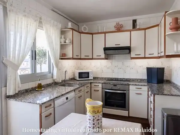 Kitchen of Flat for sale in Vigo   with Heating and Storage room