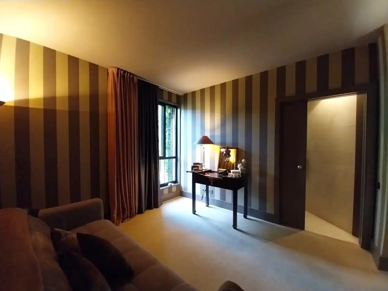 Habitación de Casa o chalet en venta en Pozuelo de Alarcón con Aire acondicionado, Calefacción y Jardín privado