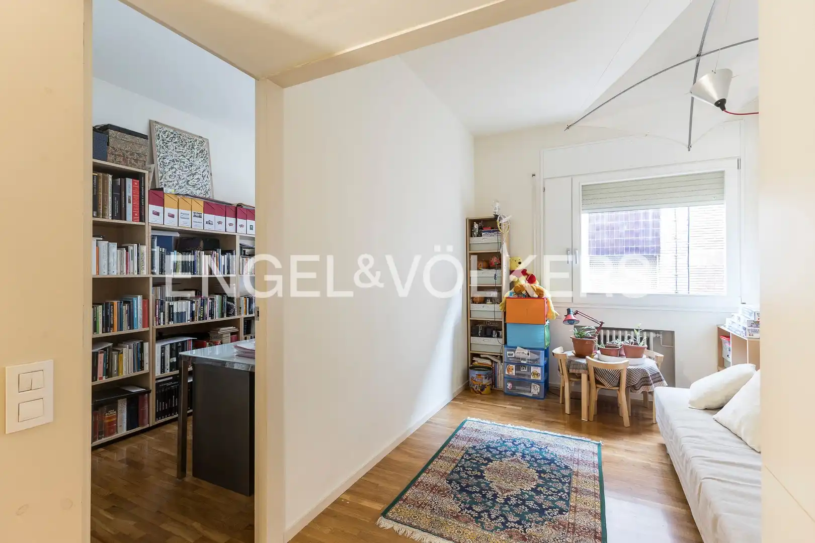 Schlafzimmer von Maisonette zum Verkauf in Barcelona mit Heizung und Parkett