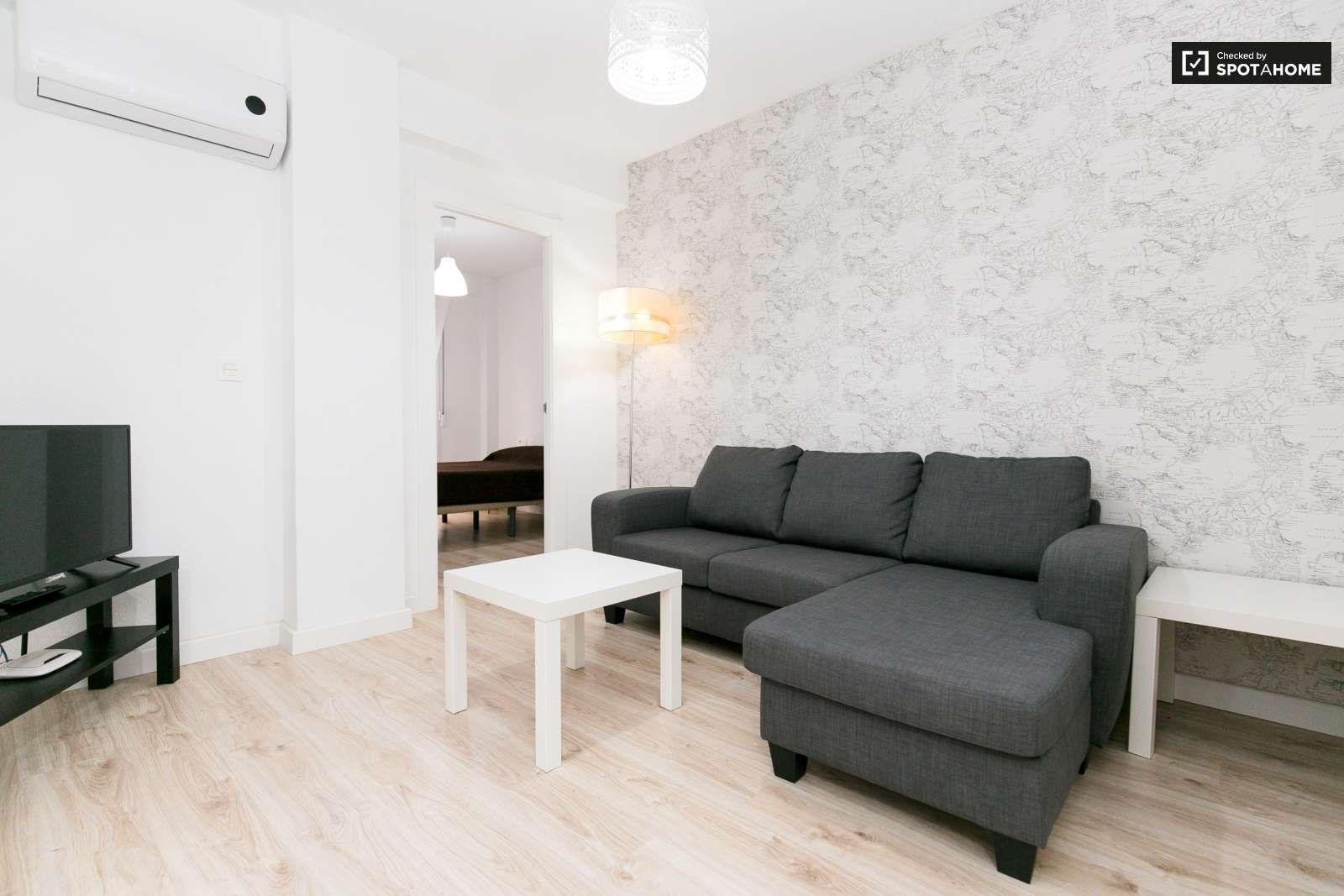 Apartment to share in Fígares