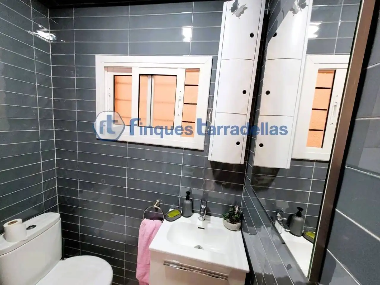 Baño de Estudio en venta en Blanes con Terraza y Alarma
