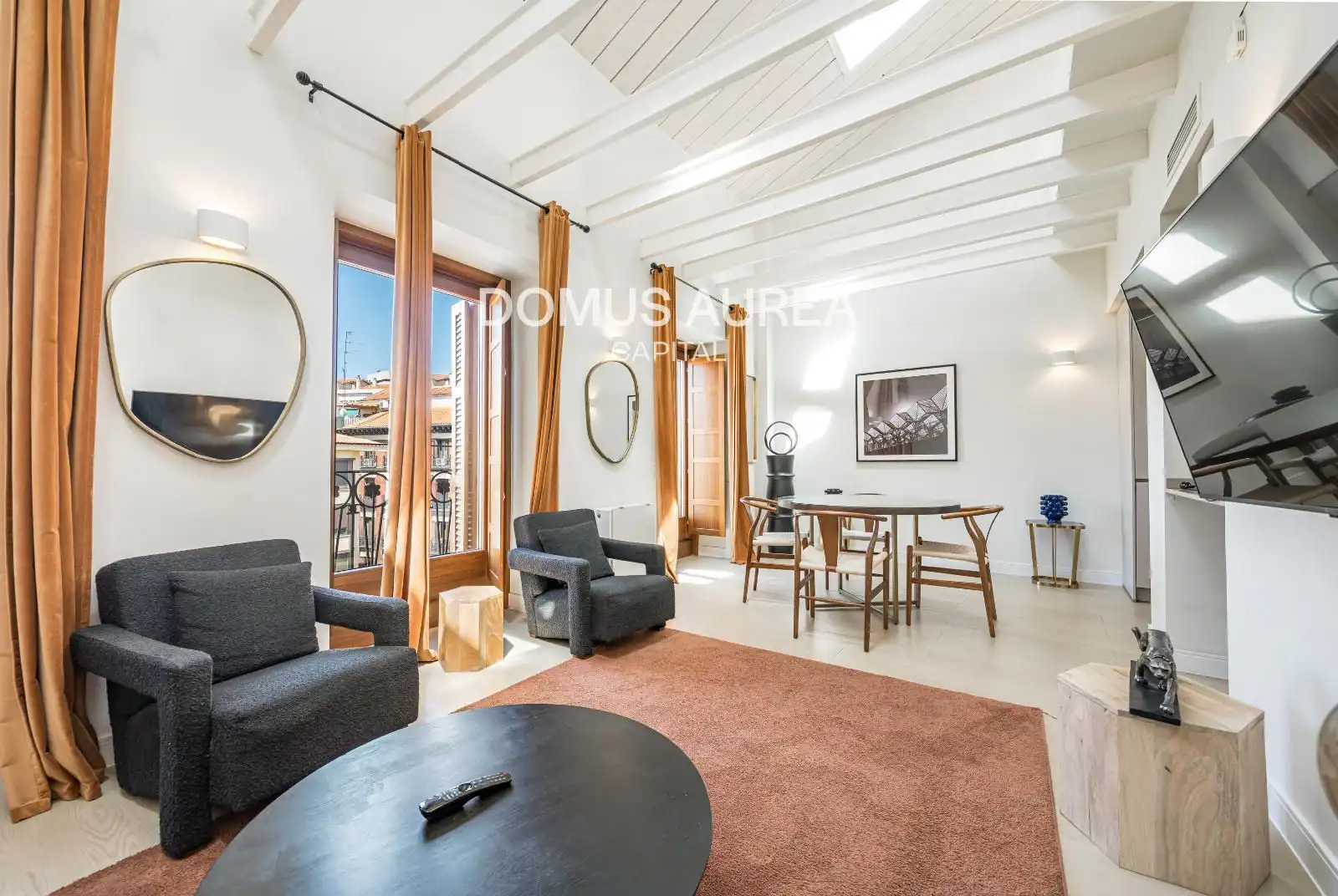 Außenansicht von Maisonette zur Miete in Madrid mit Klimaanlage, Heizung und Terrasse