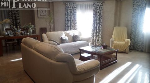 SE VENDE CASA CON GARAJE Y PISCINA POR CALLE ORIENTE PARA ENTRAR A VIVIR, imatge 5