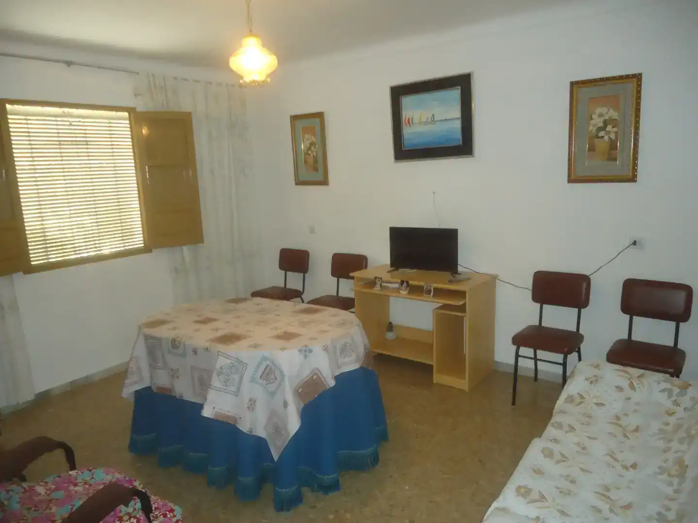 Sala d'estar de Casa o xalet en venda en Iznájar amb Balcó