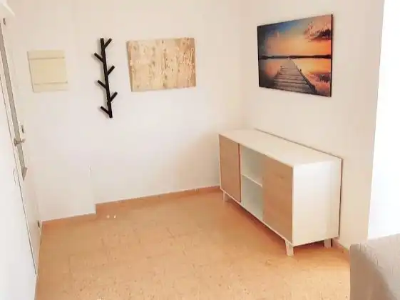 Flat for rent in Avenida Hermanos Machado, 87, Torrefiel