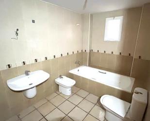 Bathroom of Planta baja for sale in Oliva