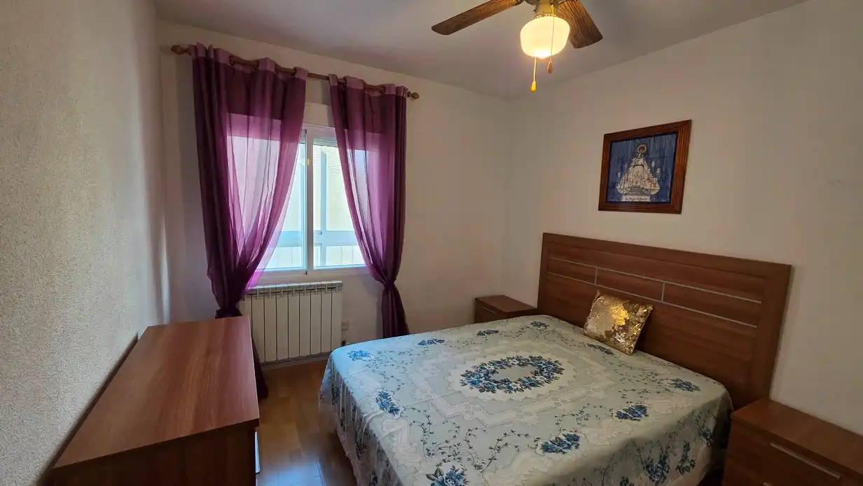 Bedroom of Flat for rent in Madrid  with Heating, Terrace and Furnished