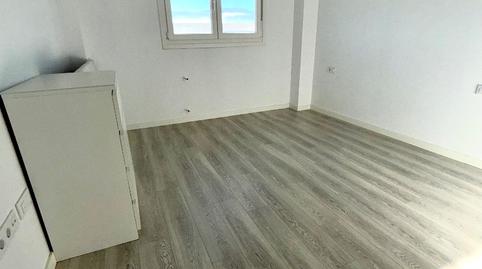 Photo 2 of Flat for sale in Avenida Federico García Lorca, 30, Zona Norte - Hospital - Urbanizaciones, Cáceres