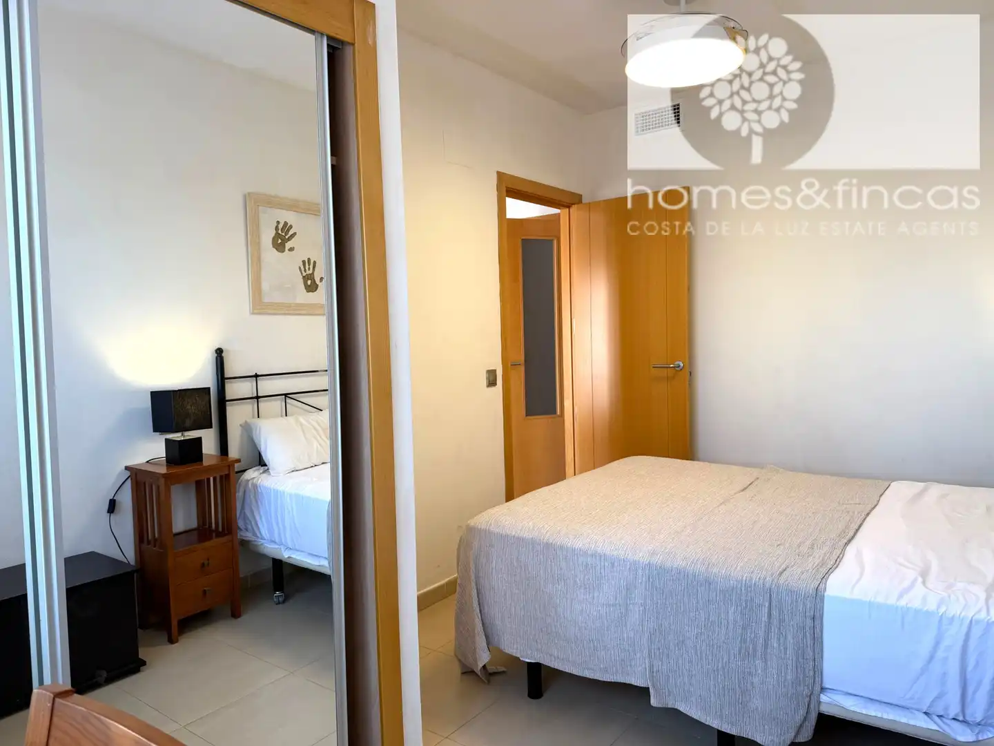 Habitación de Ático en venta en Ayamonte con Aire acondicionado, Amueblado y Piscina comunitaria