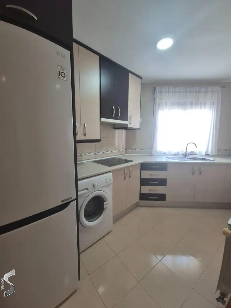 Cuina de Apartament de lloguer en Puertollano amb Aire condicionat, Calefacció i Terrassa