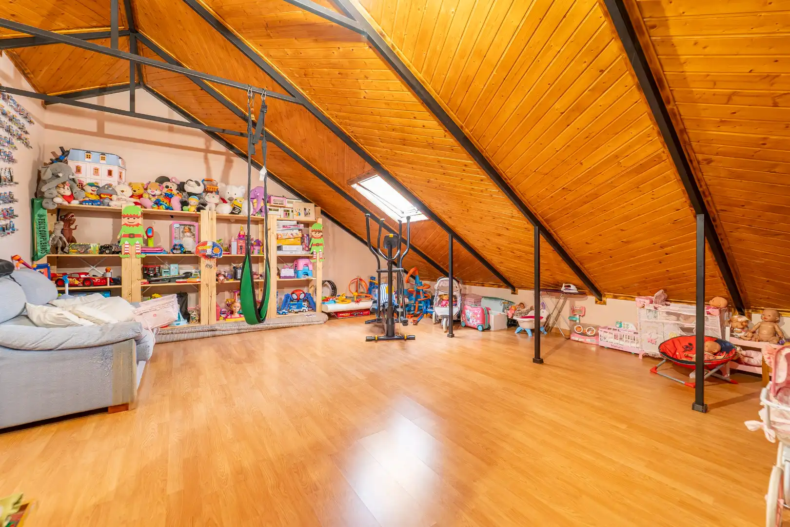 Casa adosada en venta en Casarrubios del Monte con Aire acondicionado, Calefacción y Jardín privado