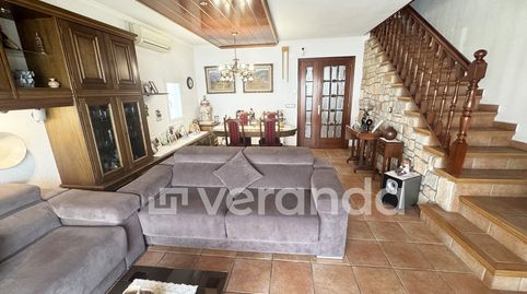 Foto 2 de Casa adosada en venta en Can Clos - Pinetons, Ripollet