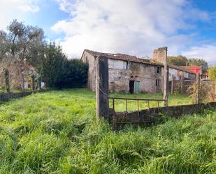 Casa o xalet en venda en Negreira amb Jardí privat