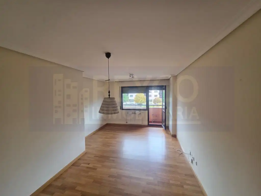 Sala de estar de Piso en venta en  Logroño