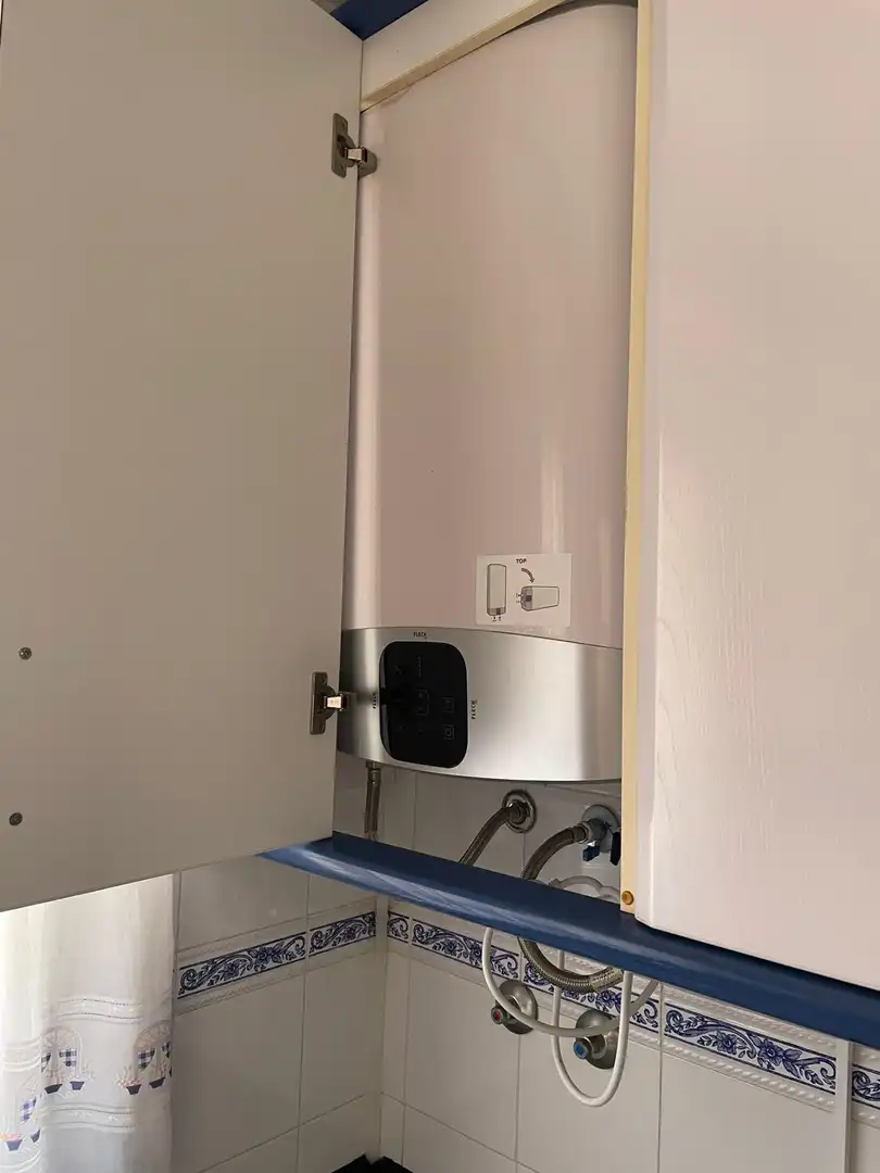Bany de Apartament en venda en Chiclana de la Frontera amb Jardí privat, Terrassa i Piscina comunitària
