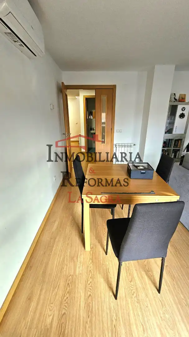 Duplexes for sale in Borox  with Air Conditioner, Heating and Private garden