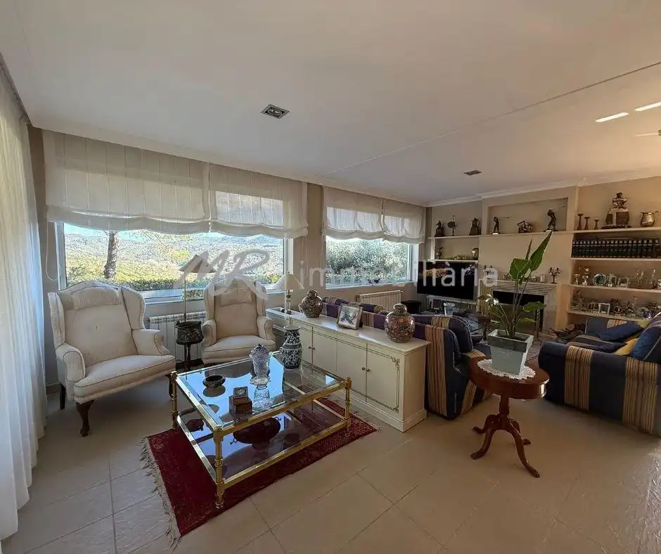 Sala de estar de Casa o chalet en venta en Dosrius con Calefacción, Jardín privado y Terraza