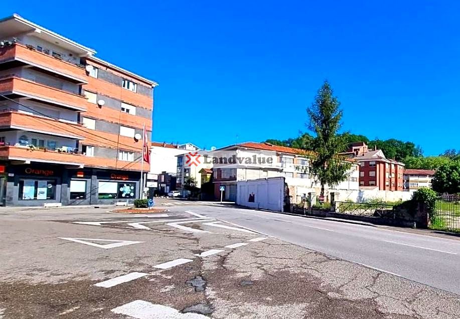 Vista exterior de Residencial en venda en Cabezón de la Sal