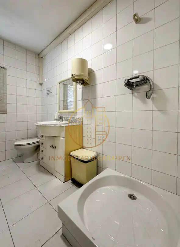 Baño de Nave industrial de alquiler en Aduna