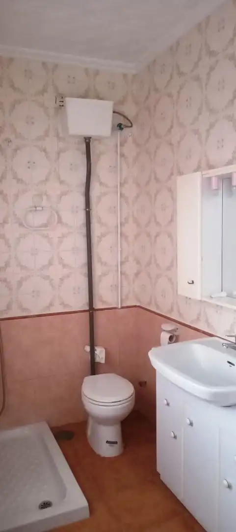 Bany de Edifici en venda en Lorca