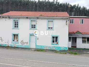 Casa en venda a Pousadoiro Abaixo