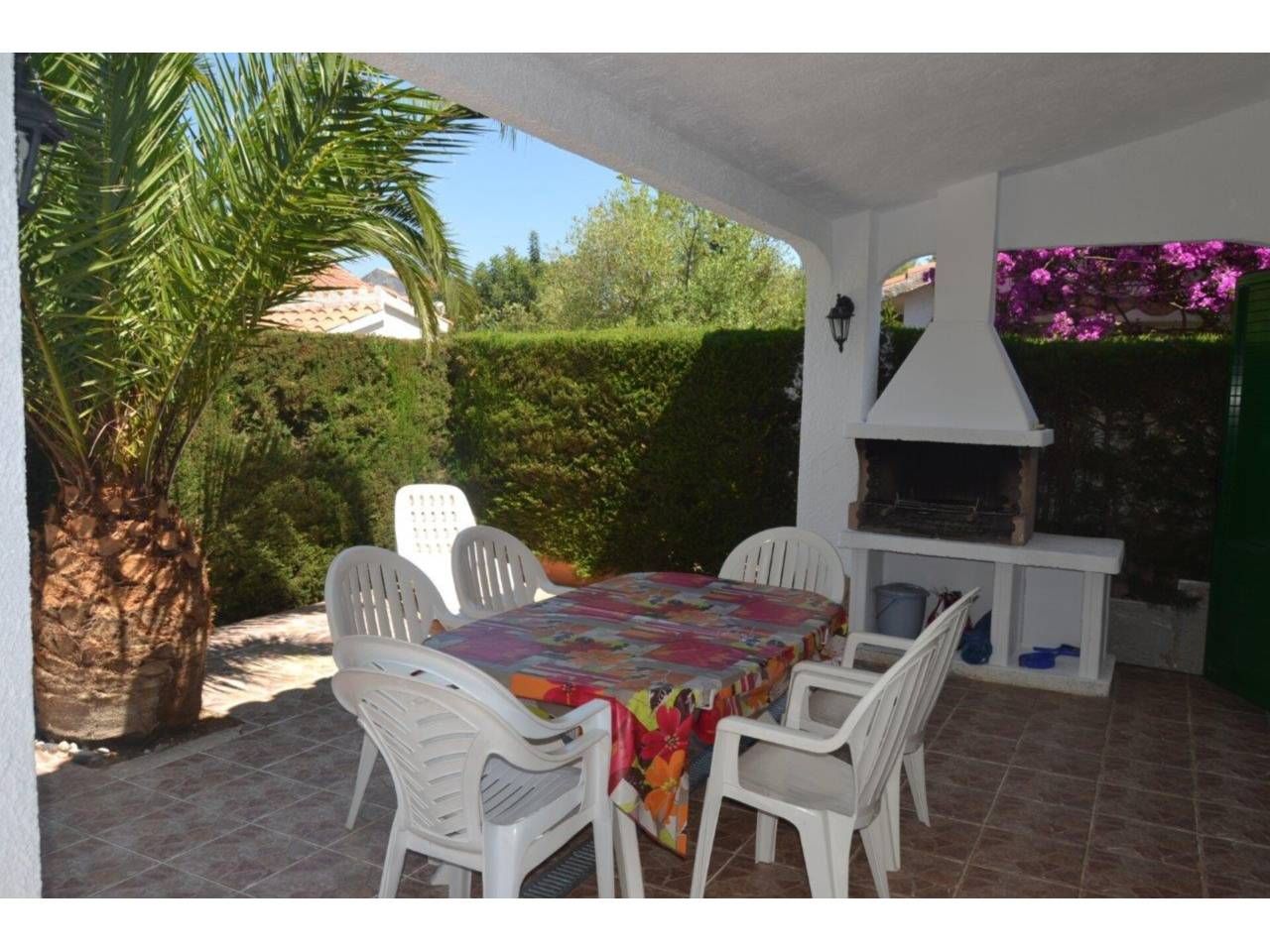 Terrassa de Casa adosada en venda en Mont-roig del Camp amb Jardí privat, Terrassa i Moblat