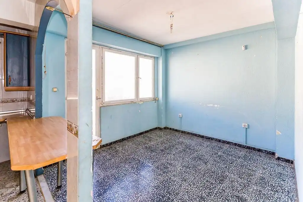 Habitación de Piso en venta en Almería