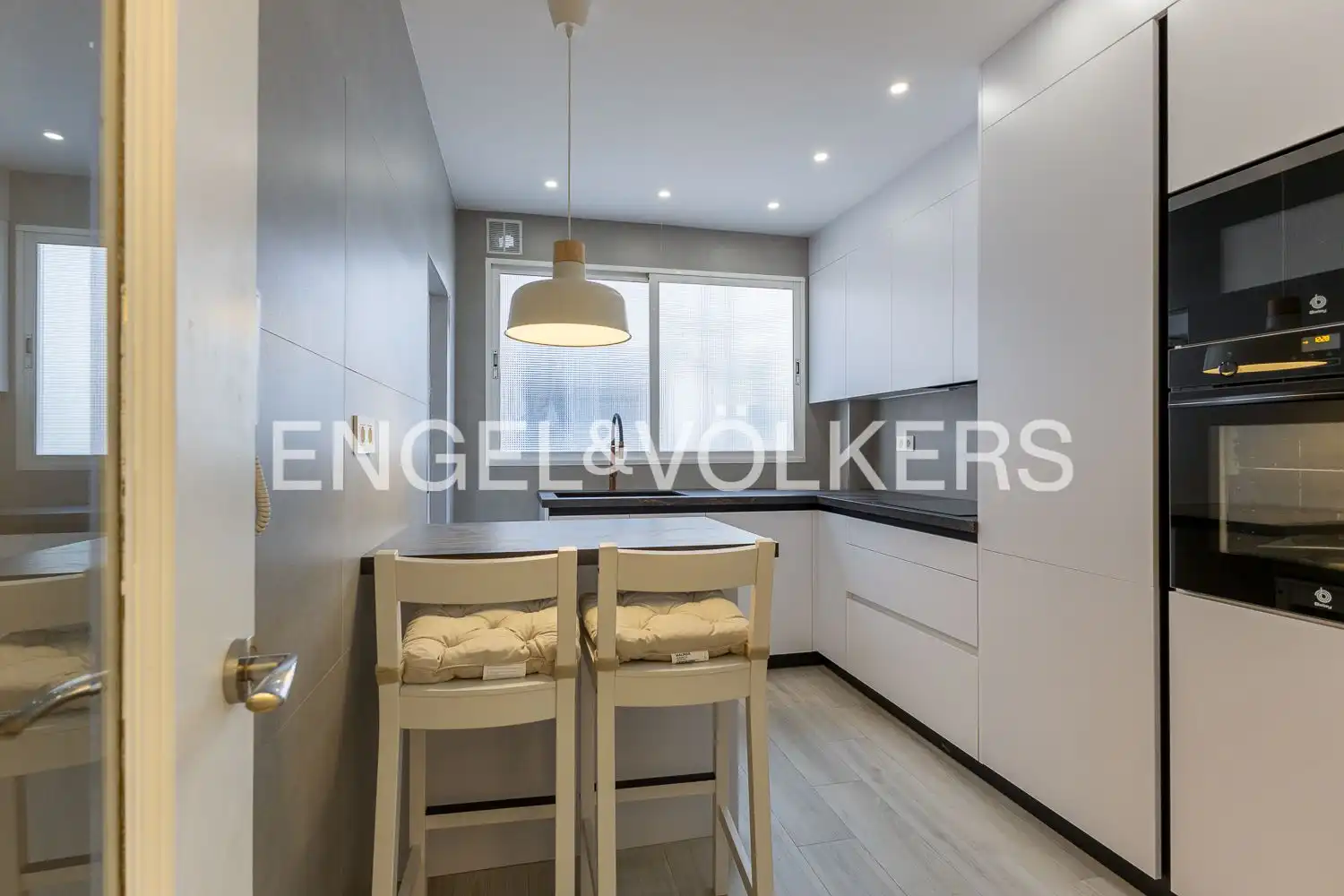 Cocina de Piso de alquiler en Valencia con Aire acondicionado, Calefacción y Terraza