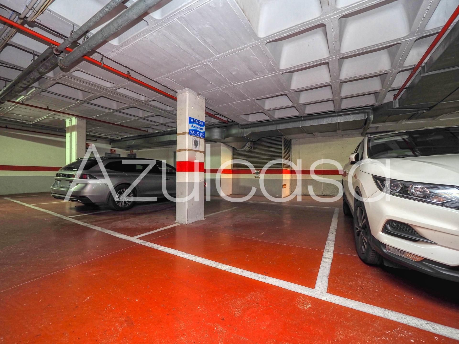 Aparcament de Garatge en venda en Alicante / Alacant