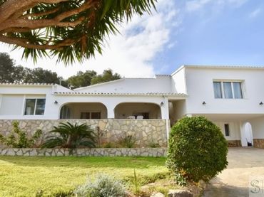 Villa con piscina in vendita a Centro ciudad