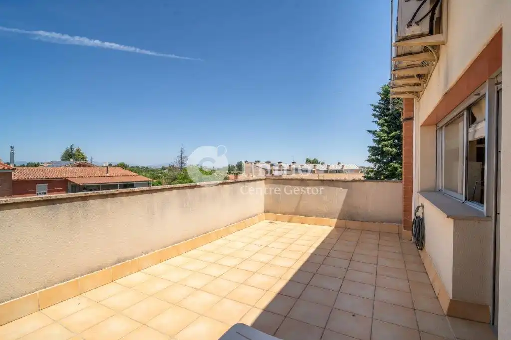 Terrasse von Einfamilien-Reihenhaus zum Verkauf in Lleida mit Klimaanlage, Heizung und Privatgarten