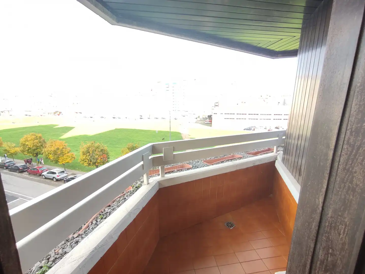 Terraza de Piso de alquiler en Gijón  con Calefacción, Parquet y Amueblado
