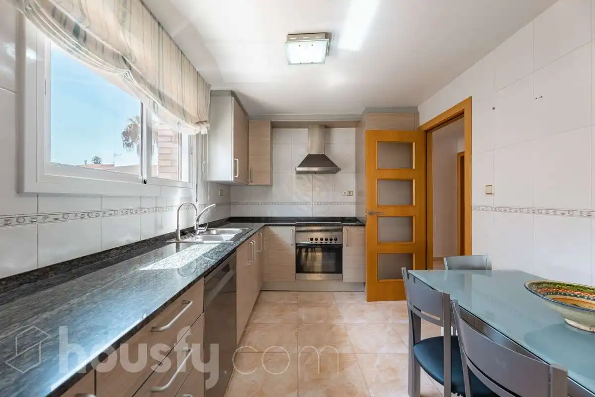 Cocina de Casa o chalet en venta en Calafell con Aire acondicionado, Calefacción y Jardín privado