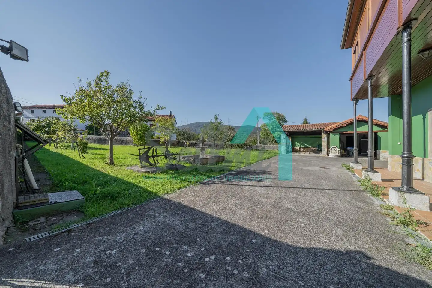 Garden of Houses for sale in Pravia  with Heating, Private garden and Parquet flooring