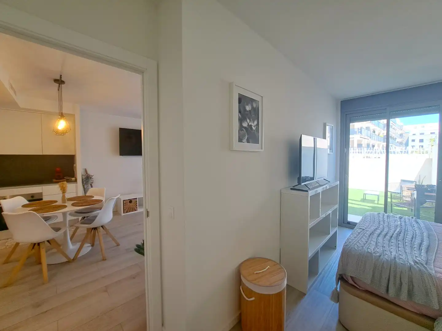 Habitación de Apartamento en venta en Dénia con Aire acondicionado, Calefacción y Jardín privado
