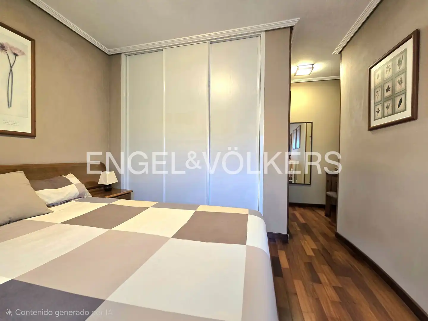 Habitación de Piso en venta en Vigo  con Calefacción y Parquet