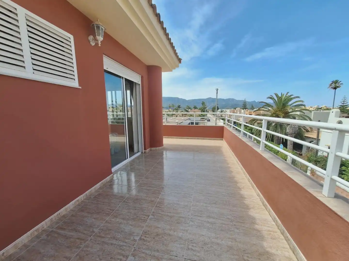 Terraza de Casa adosada en venta en Tavernes de la Valldigna con Aire acondicionado, Terraza y Balcón