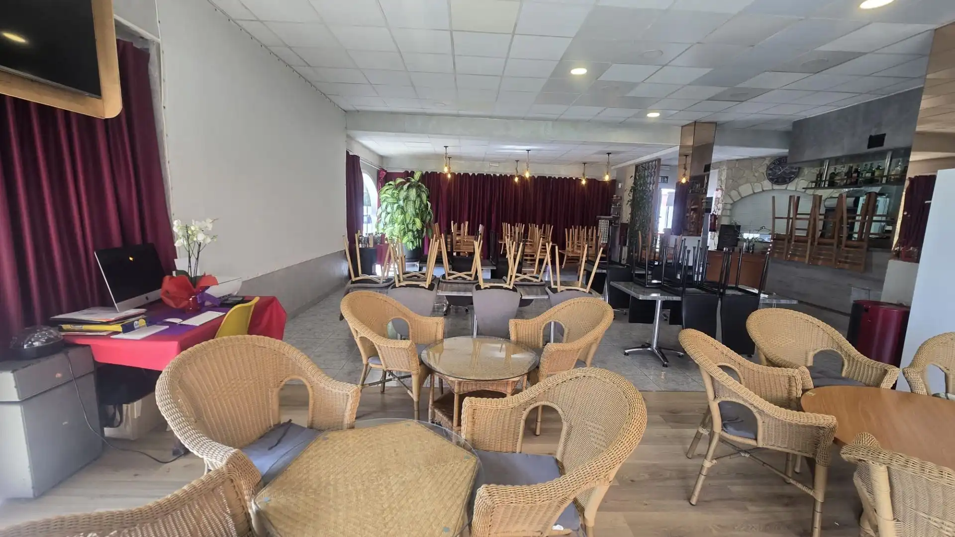 Local comercial en venta en Santa Margarita, imagen 23