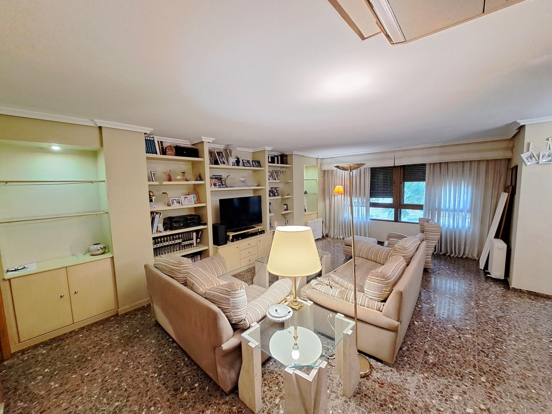 Flat for sale in  GENERALITAT, Albuixarres