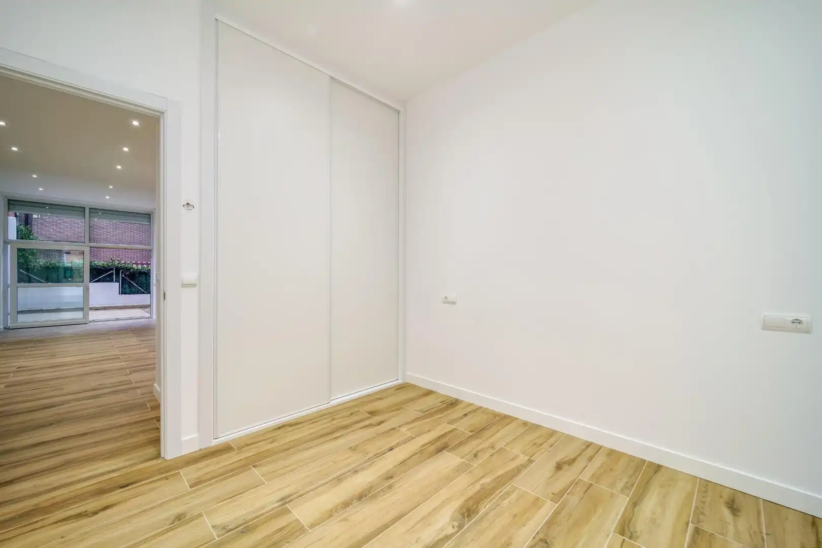 Planta baixa en venda en Madrid amb Calefacció i Terrassa
