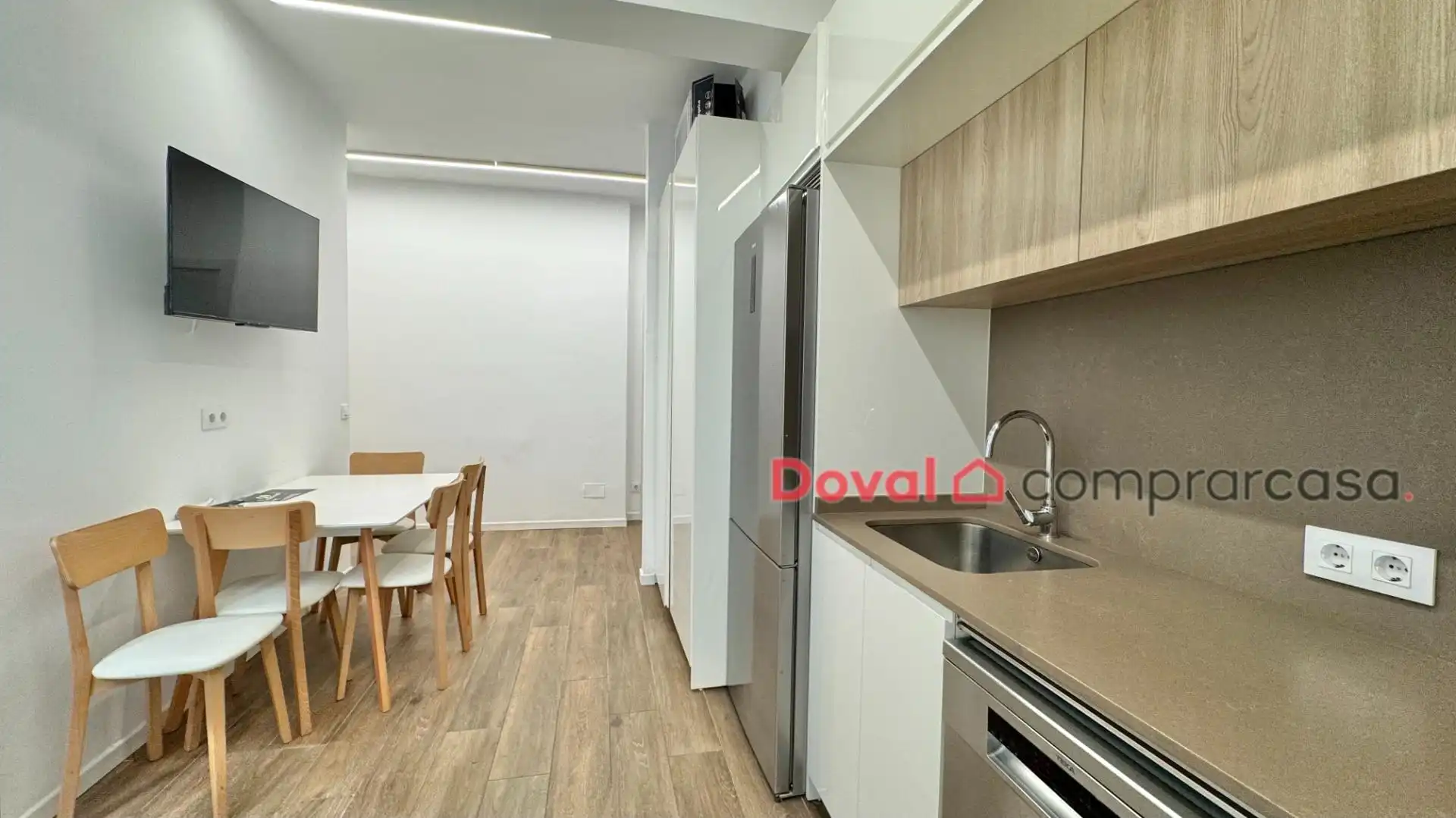 Cocina de Piso de alquiler en Vigo  con Calefacción y Amueblado